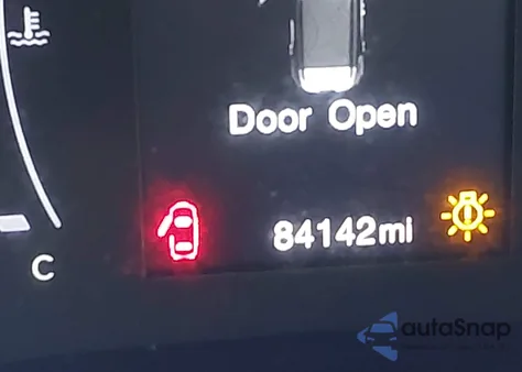 2018 Jeep Renegade Sport 4X4 z USA, uszkodzony, nr VIN ZACCJBAB7JPH36144